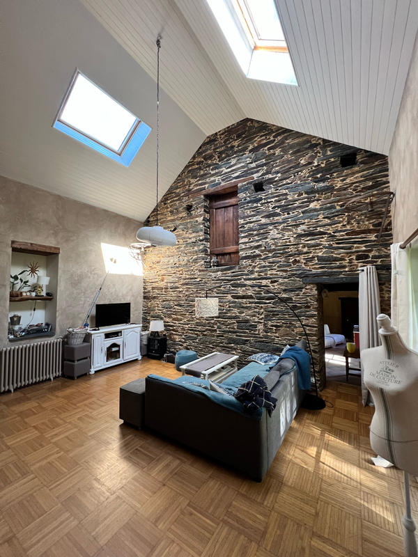 Propriété - 328 m² - 11 pièces