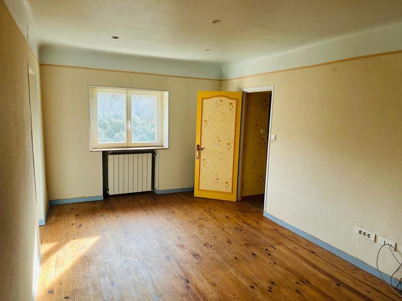 Maison - 184 m² - 7 pièces