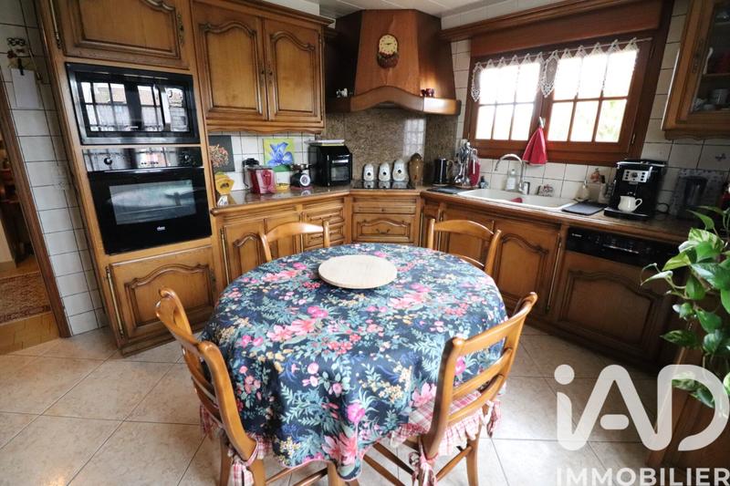 Maison - 193 m² - 9 pièces