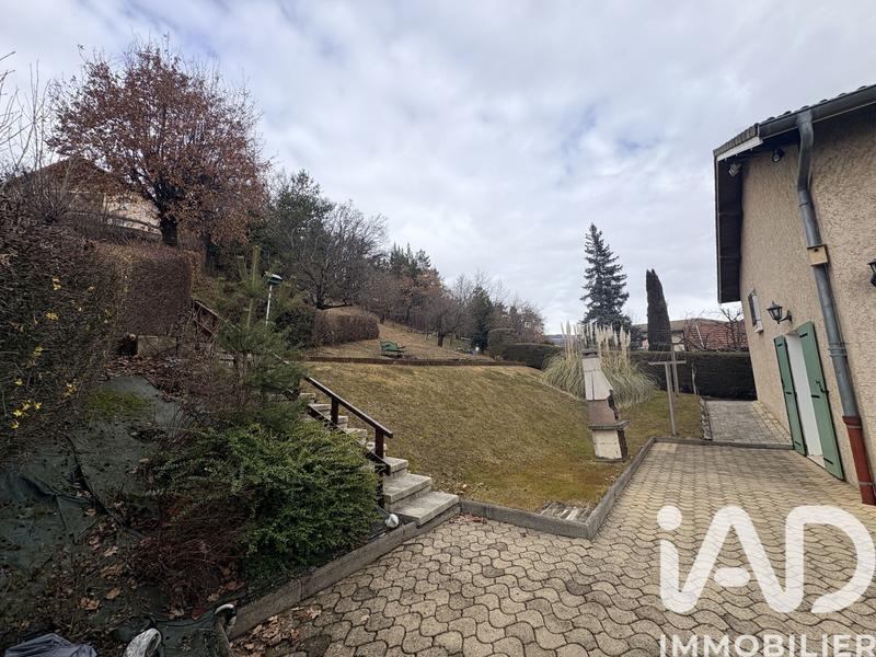 Maison - 110 m² - 5 pièces