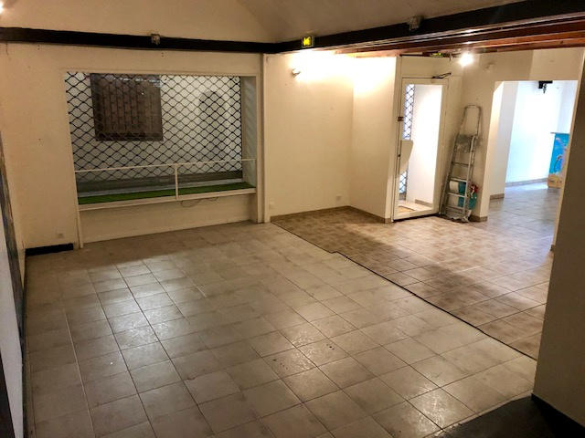 Local commercial - 63 m² - 2 pièces