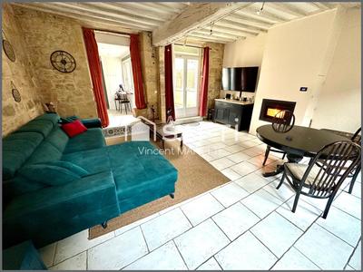 Maison - 90 m² - 3 pièces