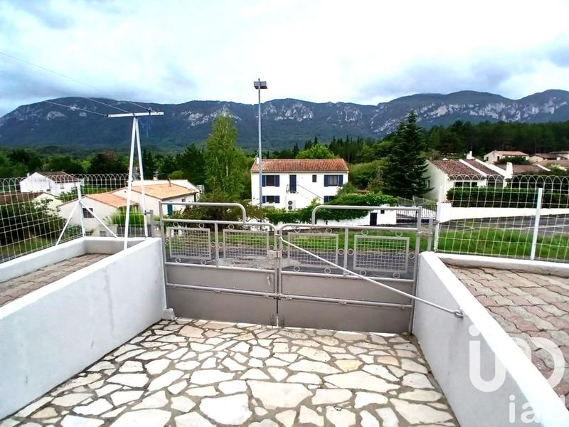 Maison - 93 m² - 5 pièces