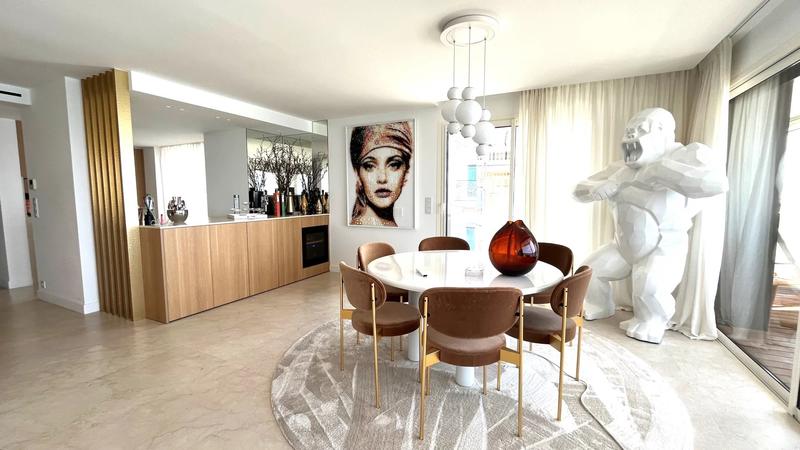 Appartement - 154 m² - 4 pièces