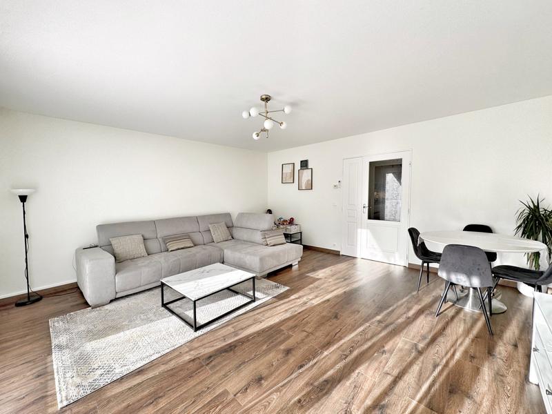 Appartement - 106 m² - 5 pièces