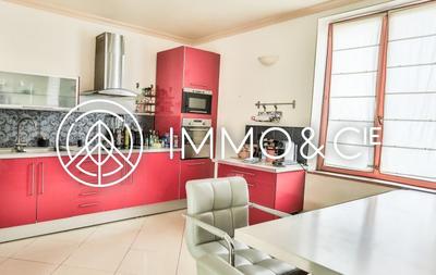 Corps de ferme - 219 m² - 6 pièces