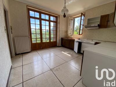 Maison - 156 m² - 8 pièces