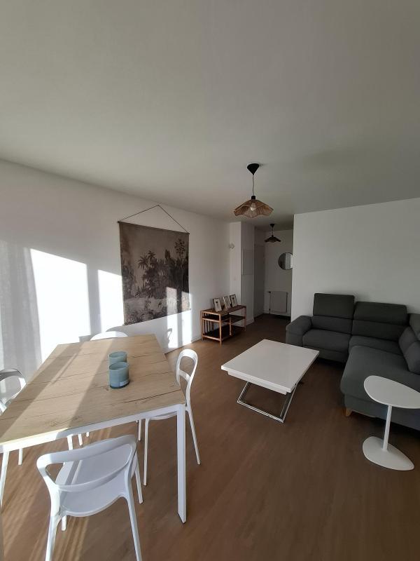 Appartement - 60 m² - 3 pièces