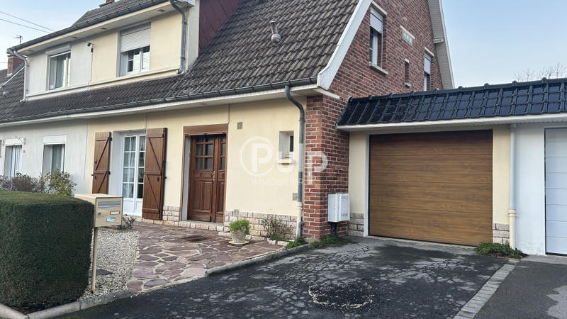 Maison - 102 m² - 6 pièces