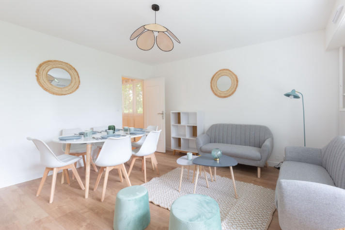 Chambre - 11 m² - 5 pièces