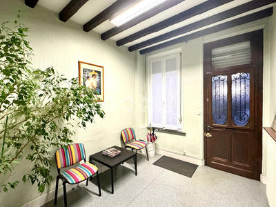 Maison - 122 m² - 8 pièces