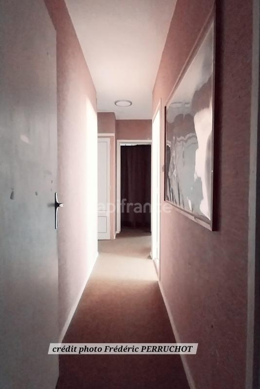 Appartement - 98 m² - 5 pièces