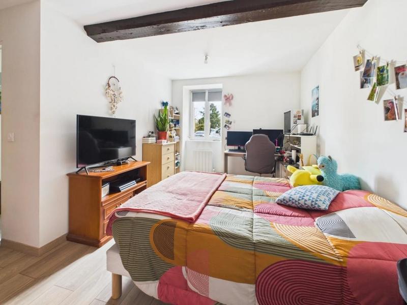 Maison - 104 m² - 5 pièces