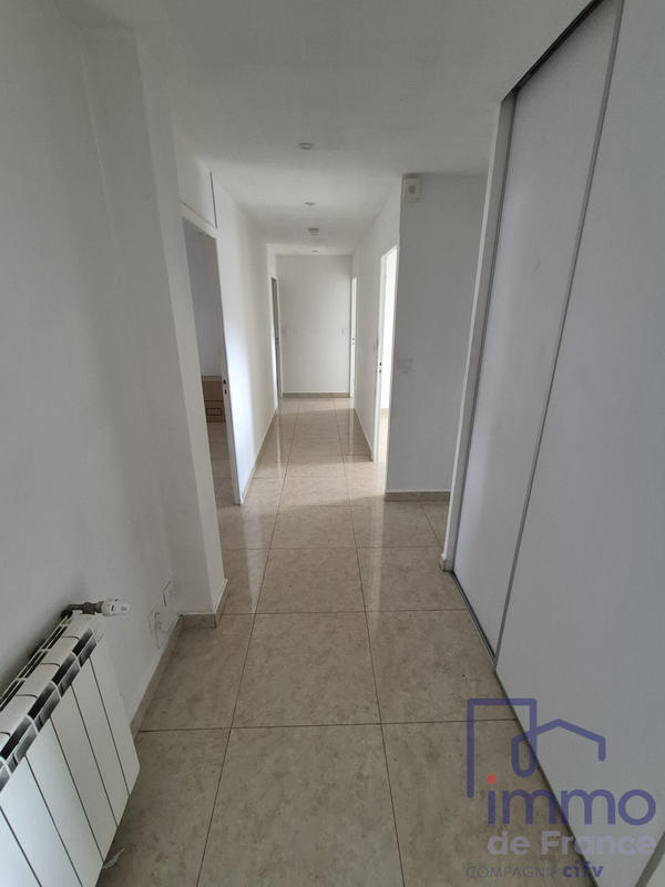 Appartement - 86 m² - 5 pièces