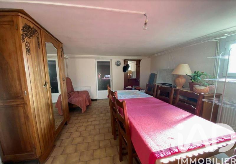 Maison - 93 m² - 5 pièces