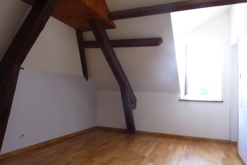 Maison - 92 m² - 5 pièces