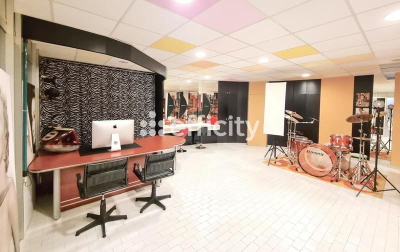 Bureau - 78 m² - 2 pièces