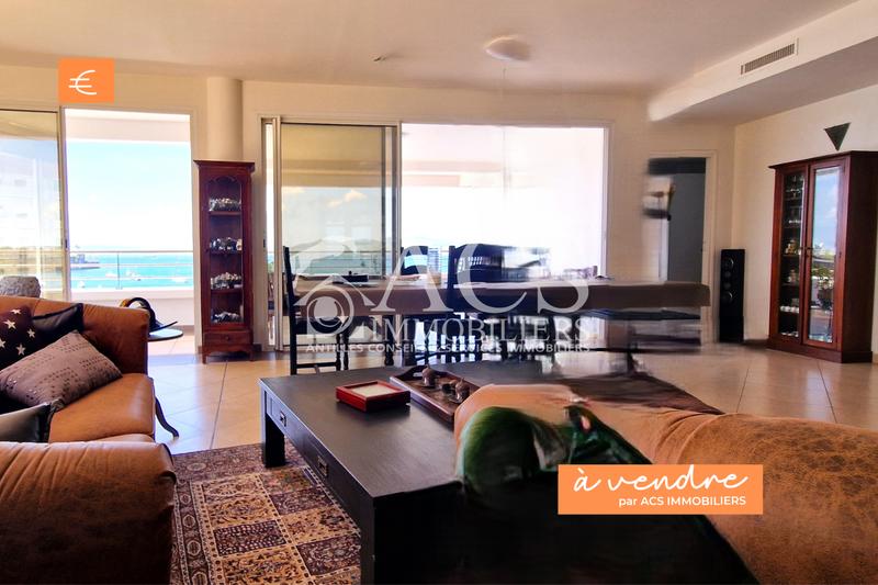 Appartement - 144 m² - 4 pièces