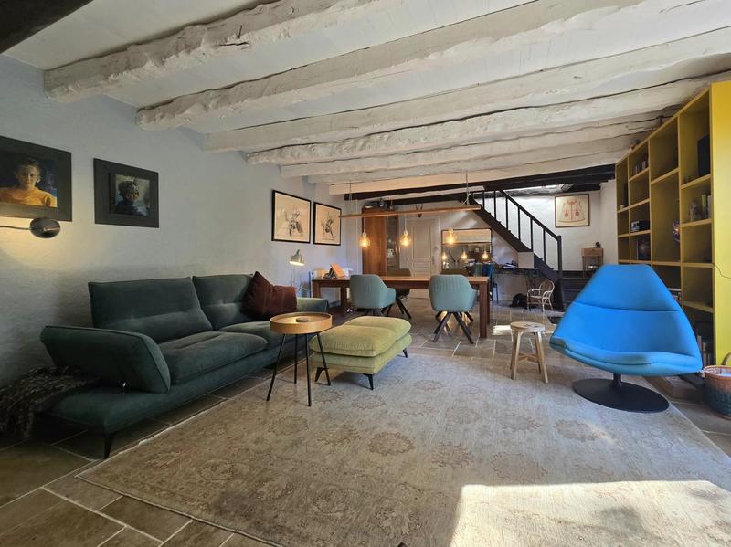 Maison traditionnelle - 128 m² - 6 pièces