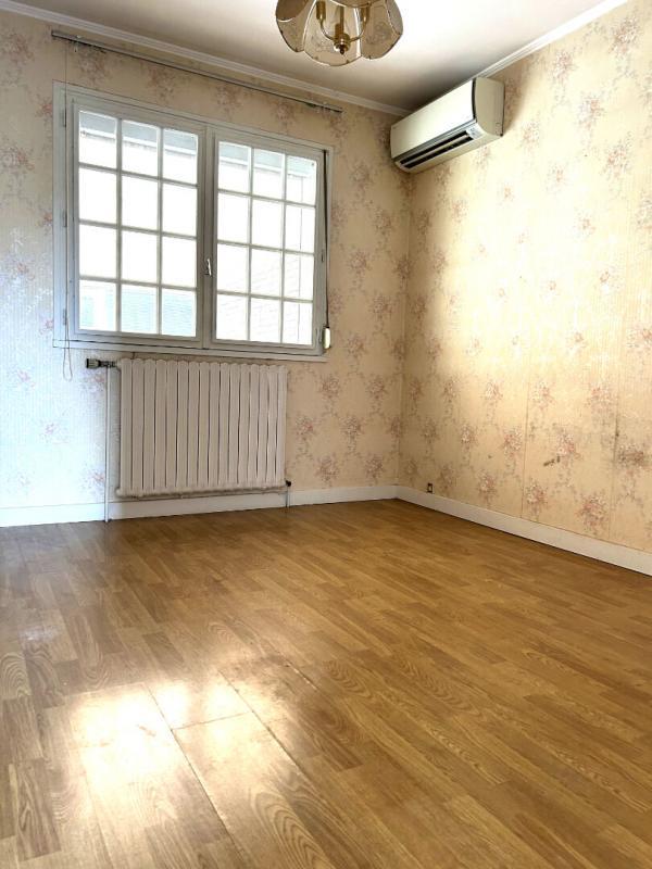 Maison - 107 m² - 6 pièces