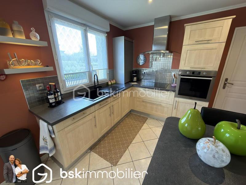 Maison - 94 m² - 4 pièces