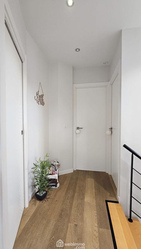 Villa - 165 m² - 8 pièces