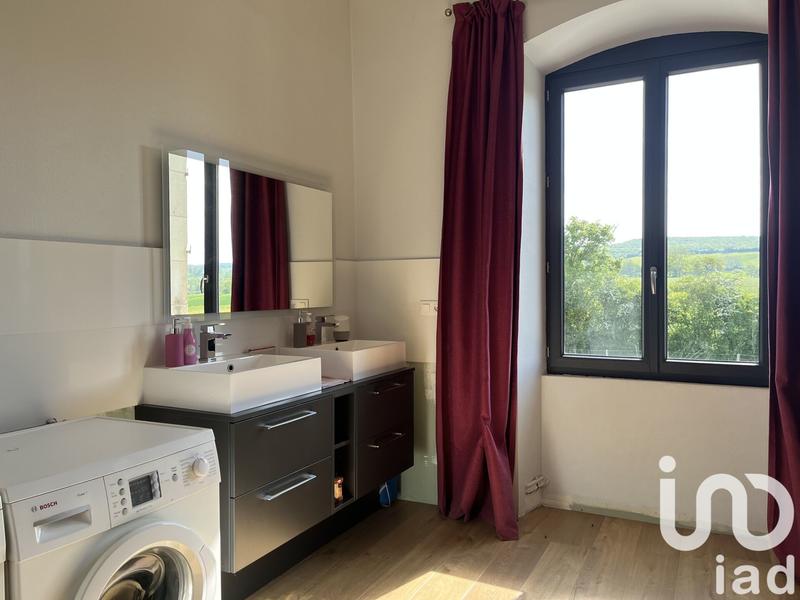 Maison - 143 m² - 5 pièces