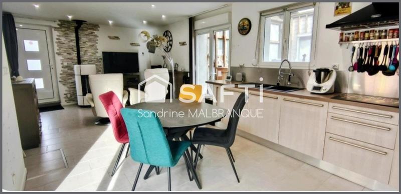 Maison - 224 m² - 10 pièces