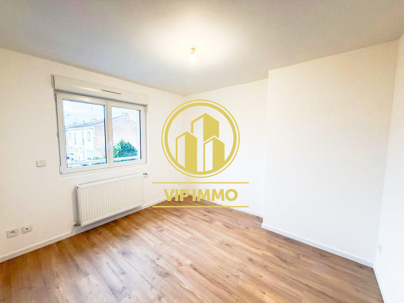 Maison - 80 m² - 5 pièces