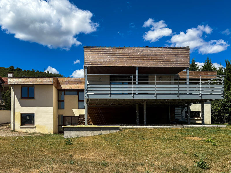 Villa - 290 m² - 10 pièces