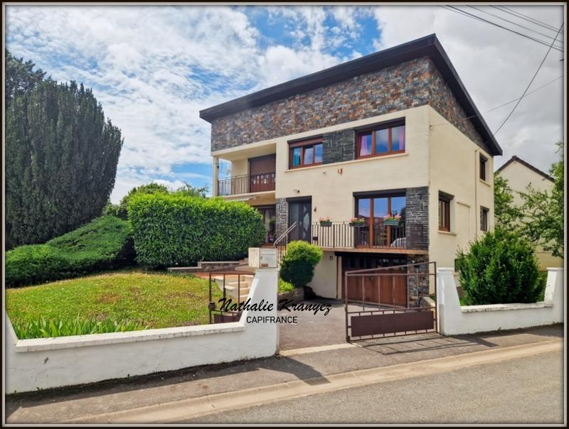 Maison - 186 m² - 7 pièces