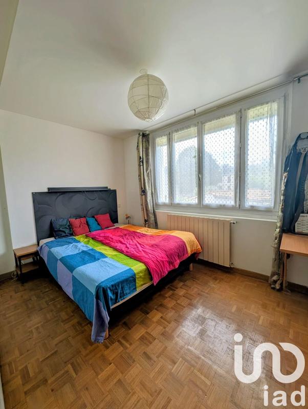 Appartement - 80 m² - 4 pièces