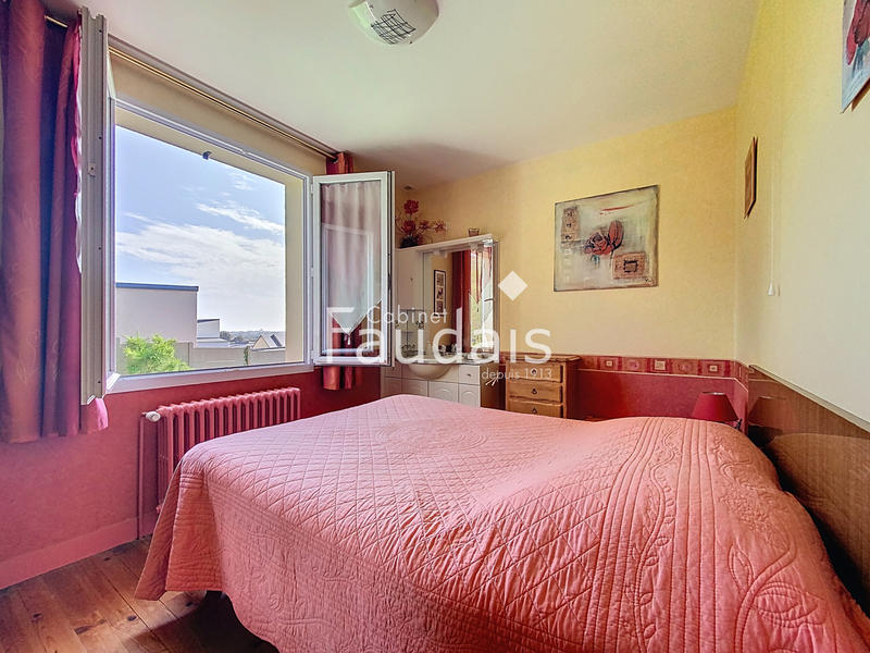 Maison - 105 m² - 6 pièces