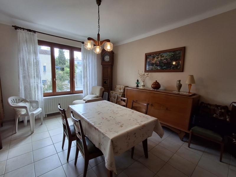 Maison traditionnelle - 150 m² - 6 pièces