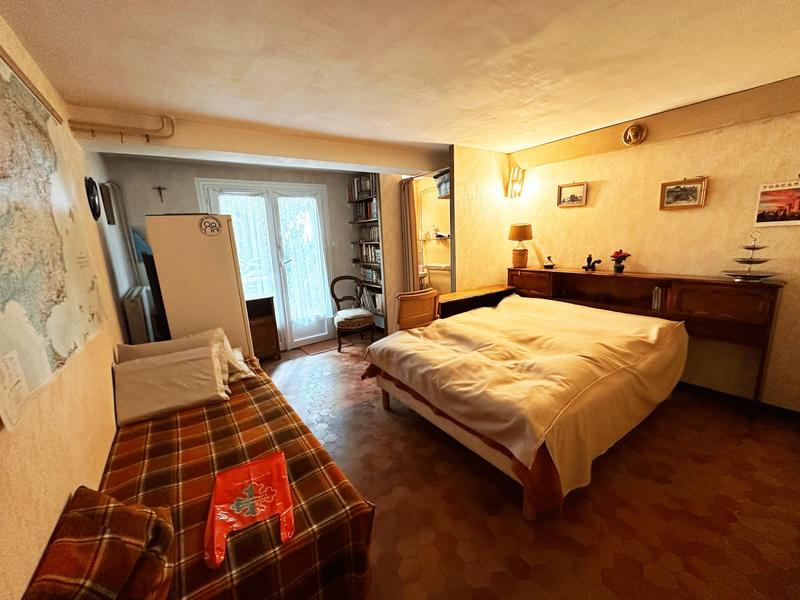 Maison traditionnelle - 136 m² - 6 pièces