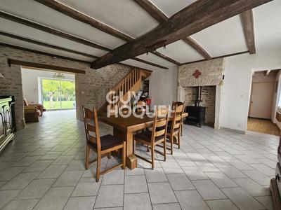 Maison - 175 m² - 7 pièces