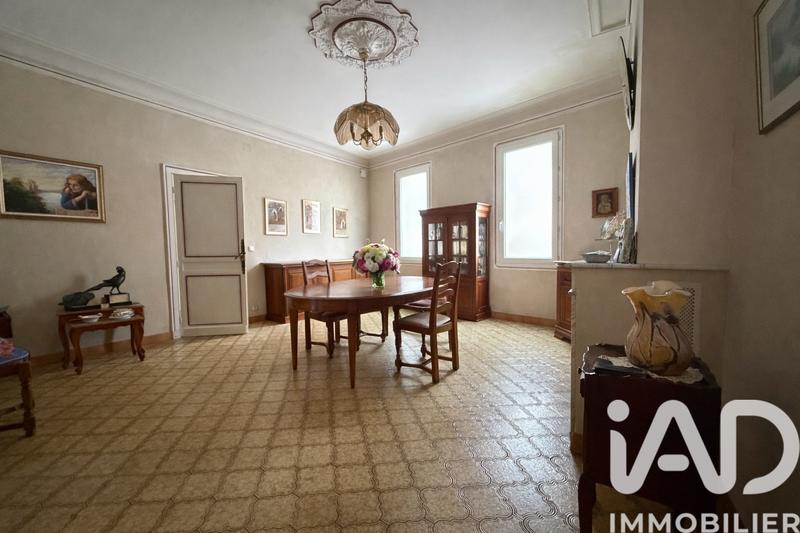 Maison de ville - 295 m² - 8 pièces