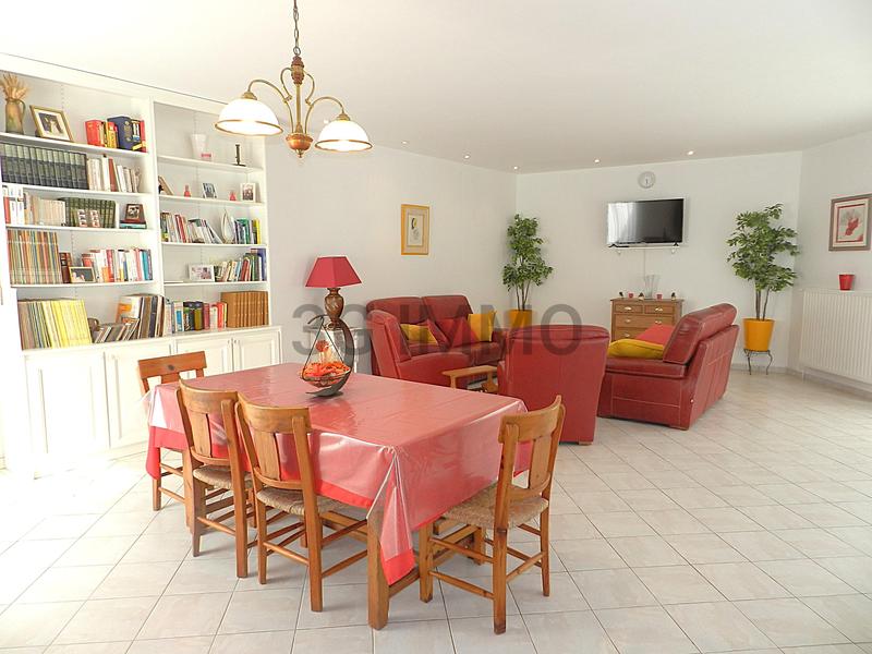 Maison - 157 m² - 7 pièces