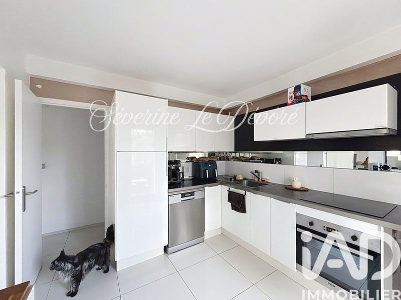 Maison - 145 m² - 8 pièces