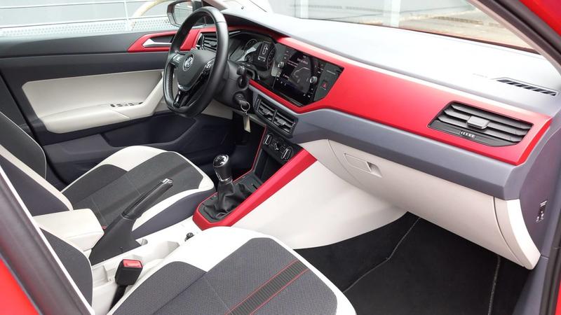 Volkswagen Polo VI 1.0 80 Beats