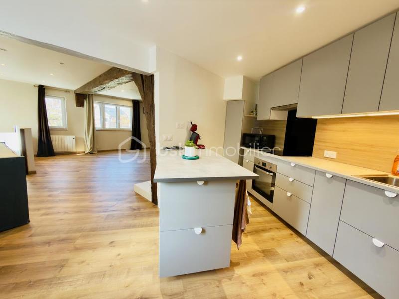 Appartement - 76 m² - 3 pièces