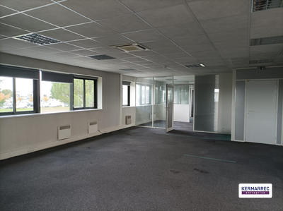 Bureau - 133 m²