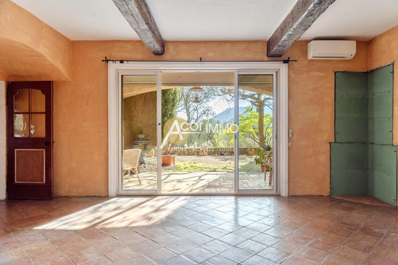 Maison - 400 m² - 10 pièces