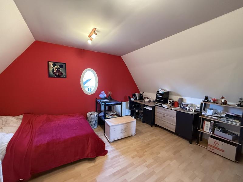 Maison - 200 m² - 6 pièces