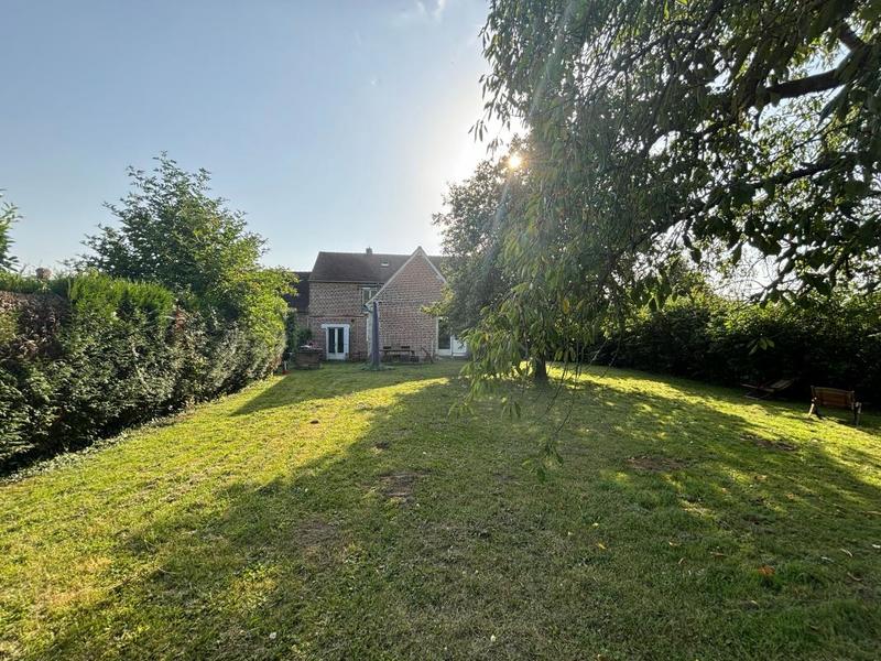 Demeure - 140 m² - 6 pièces