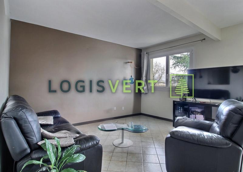 Appartement - 64 m² - 4 pièces