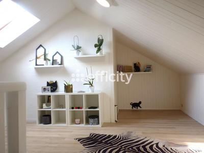 Maison - 142 m² - 6 pièces