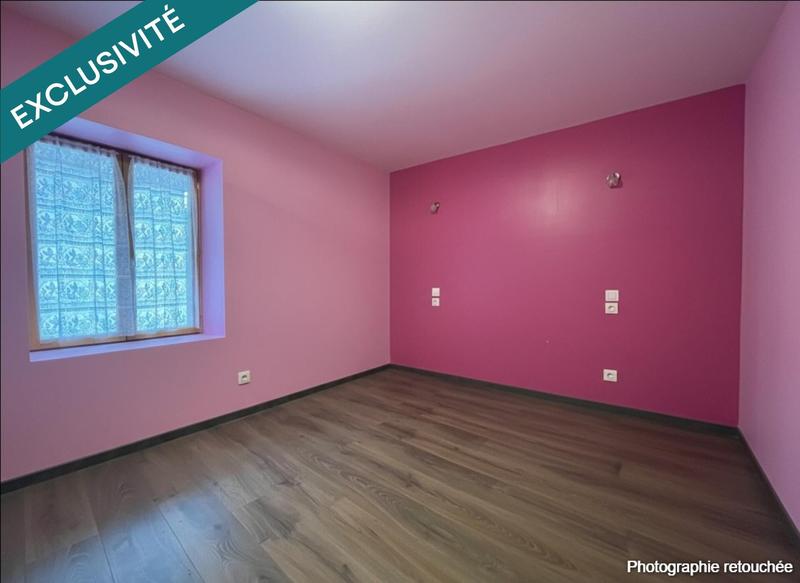 Local commercial - 222 m² - 7 pièces