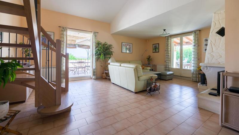 Villa - 165 m² - 5 pièces