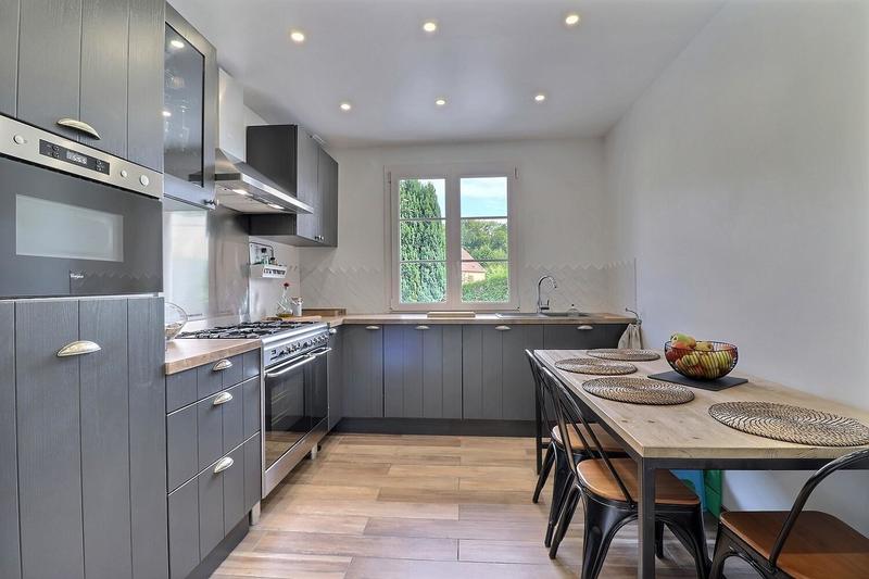 Maison - 160 m² - 6 pièces